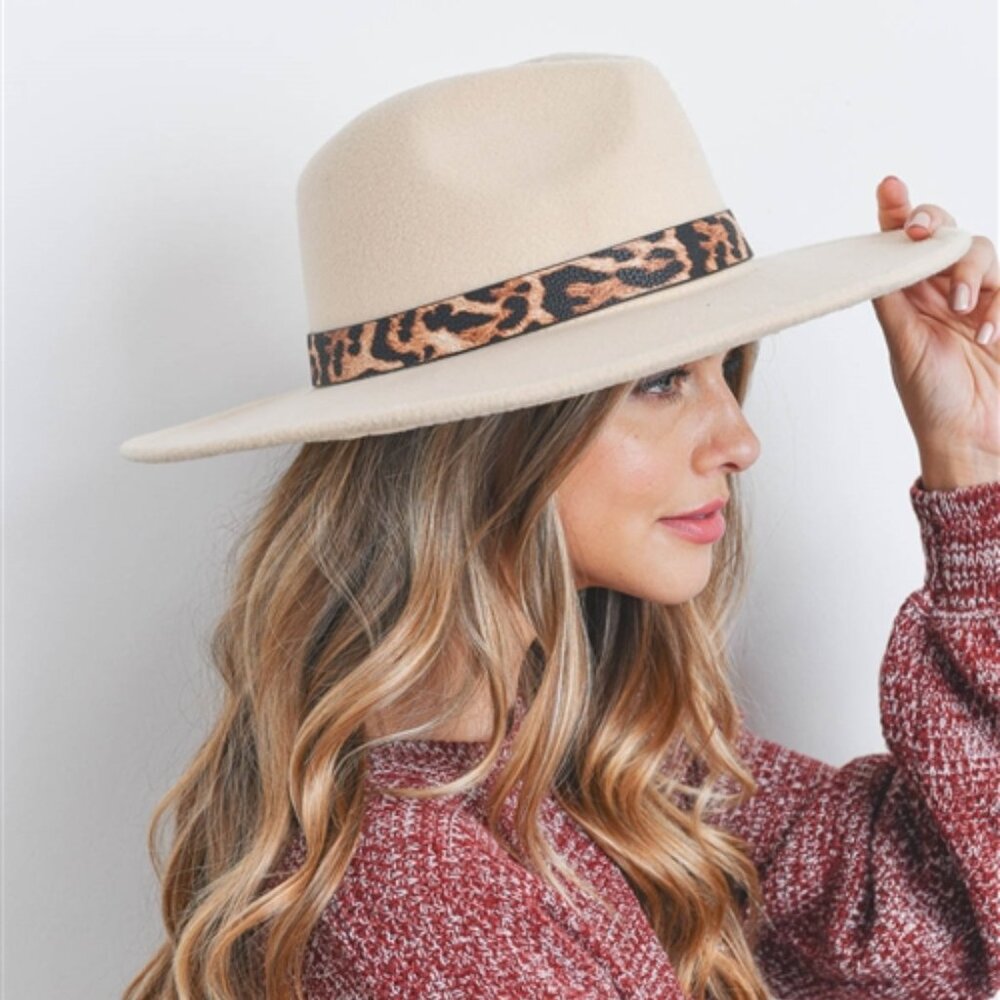 FELT FEDORA HAT IVORY